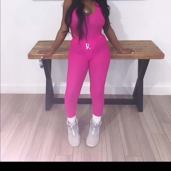 Gsuwoo set - Picture 2 of 3